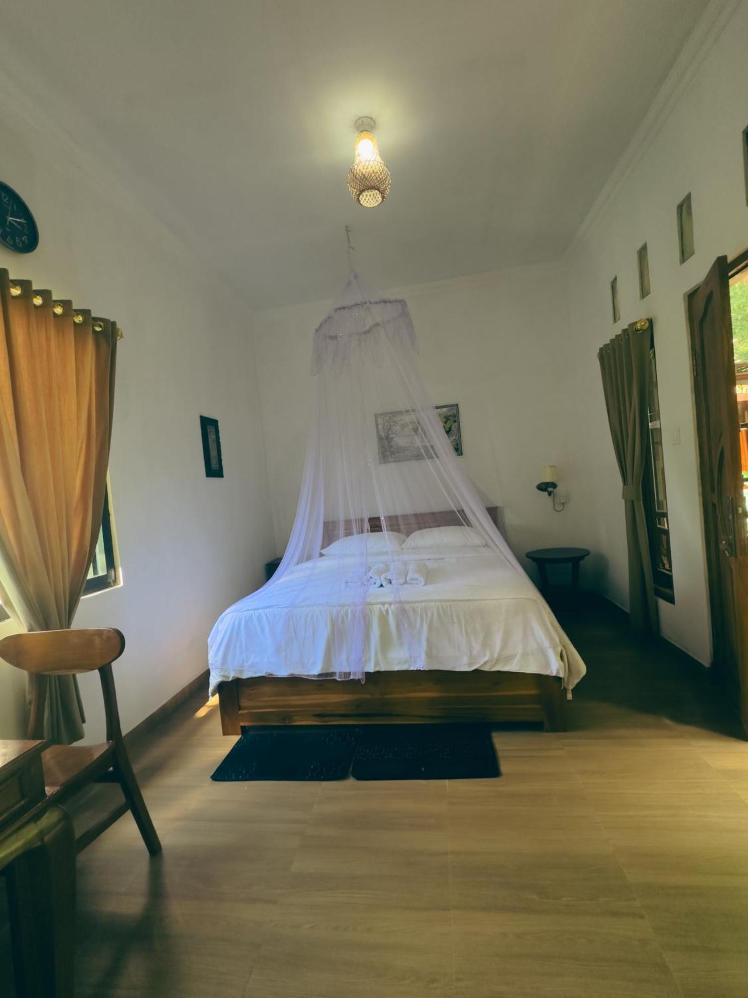 Homestay Sente มุนดุก ภายนอก รูปภาพ